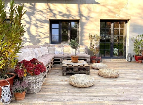 Balcony/Terrace, Seating area