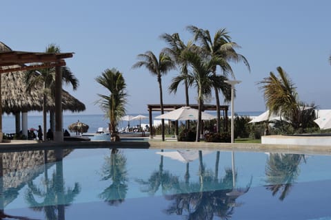 Day, Natural landscape, Pool view, Sea view, Swimming pool, Swimming pool