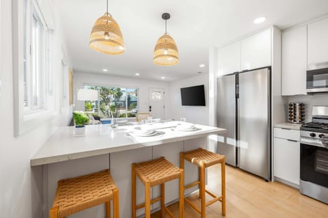 Carlsbad Bungalow Large Backyard House in Carlsbad