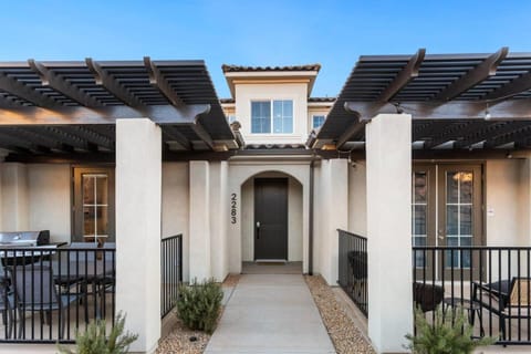 Property building, Family