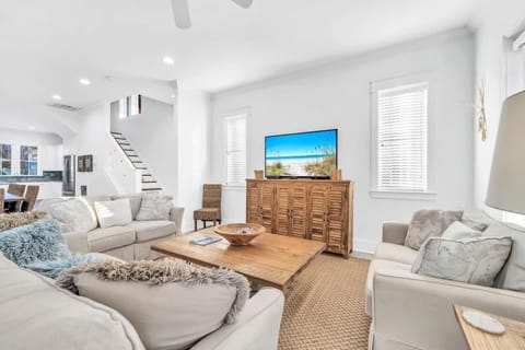 Kiddoboo Cottage House in Destin