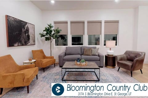 Communal lounge/ TV room, Family