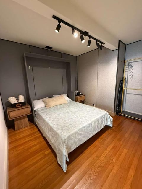 Trio Apartment in Biscayne Park