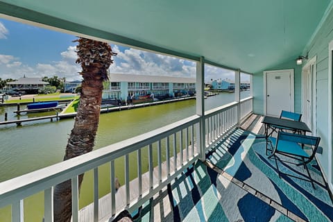 Garden, Balcony/Terrace, Seating area, River view