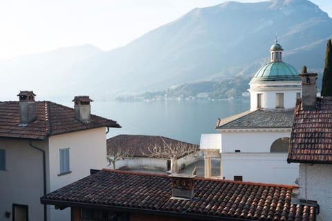 Loving Loppia - Lavanda Apartment in Bellagio