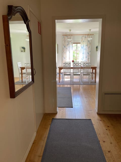 Läeahon Omena Holiday house in the middle of nature Chalet in Uusimaa