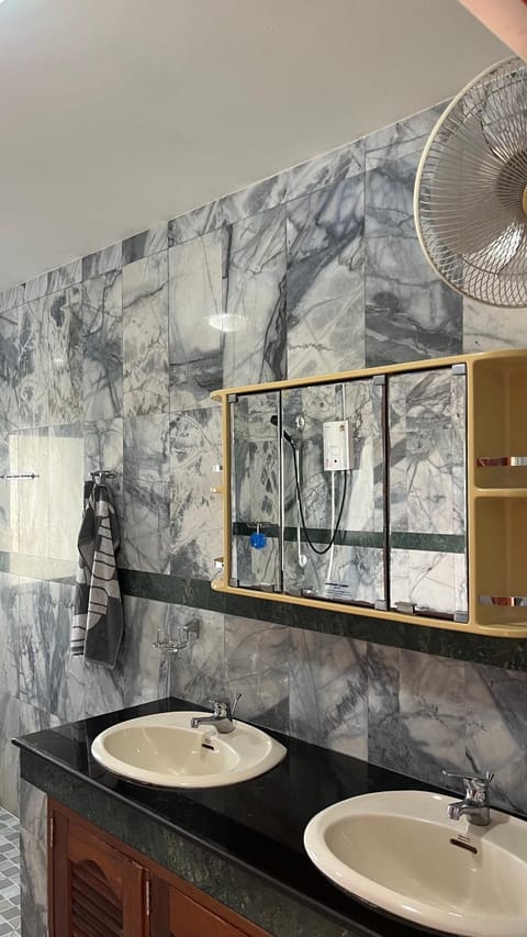 Liina House House in Krabi Changwat