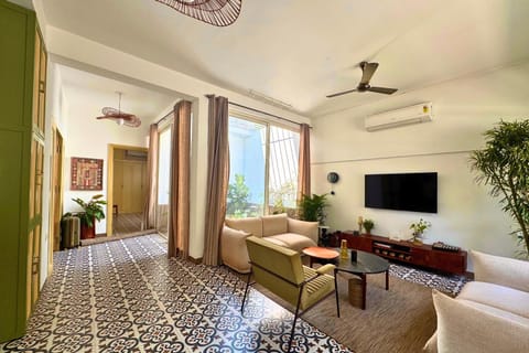 TV and multimedia, Living room, Photo of the whole room, air conditioner