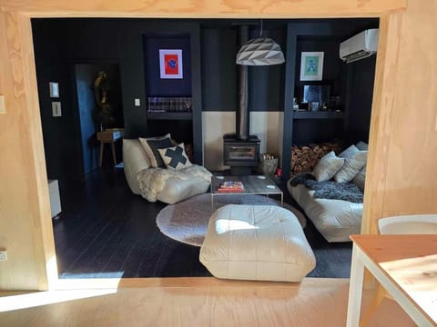 Nordic Noir Cabin Cabin in Queenstown