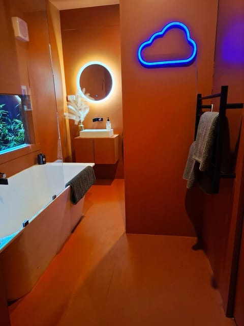 Nordic Noir Cabin Cabin in Queenstown