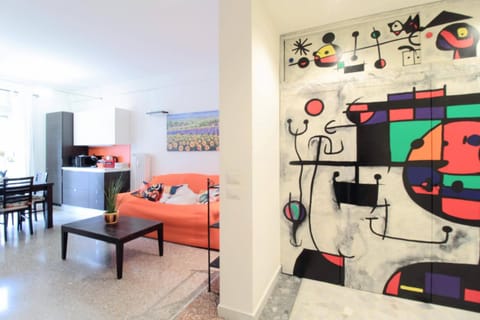 Living room, Photo of the whole room, Decorative detail, Seating area