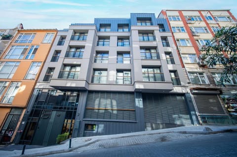 Property building, Day, Neighbourhood, Street view