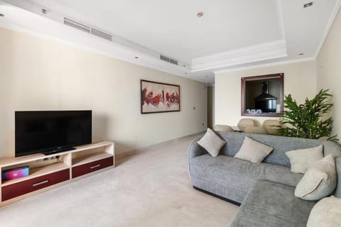 2BHK in Palm Jumeirah Sea View Grandeur Residence 301 Apartment in Dubai