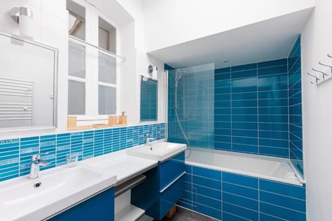 Charmante maison en plein centre du village House in Paimpol