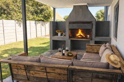 BBQ facilities, Balcony/Terrace