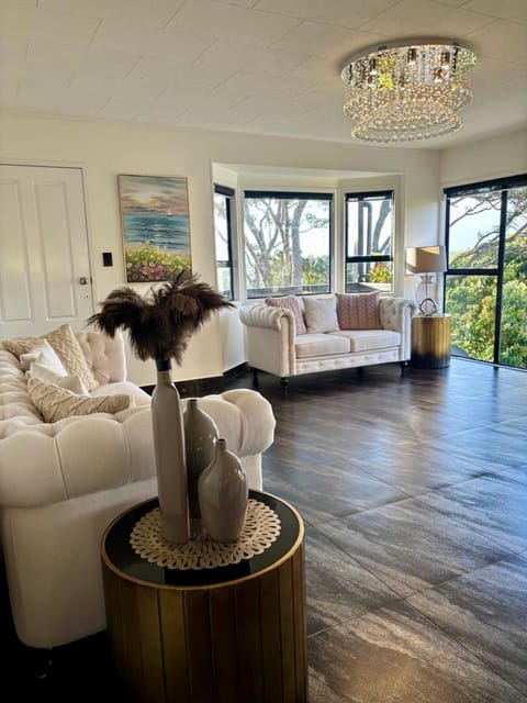 Stylish Home with Views, Spa & Outdoor Bliss Vacation rental in Waikato