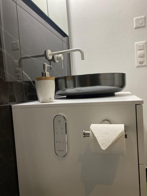 New and elegant luxury apartment Apartment in Kloten