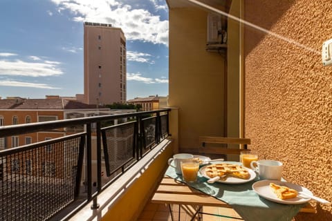 Patio, View (from property/room), Balcony/Terrace