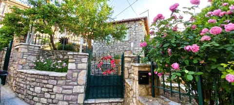The Cottage in Eva House in Messenia