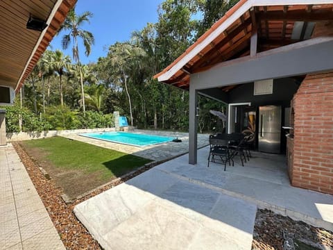 Garden, Swimming pool
