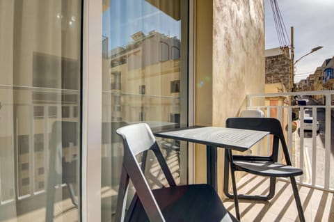 Patio, Day, View (from property/room), Balcony/Terrace, Balcony/Terrace, Living room, Seating area, Dining area