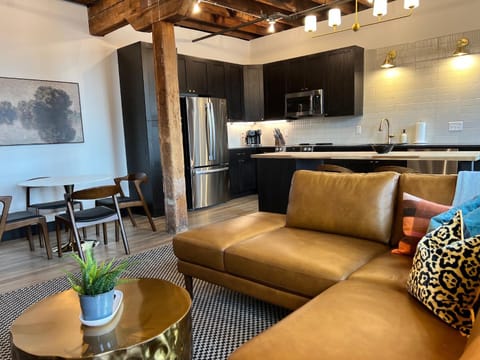 Kitchen or kitchenette, Living room, Seating area