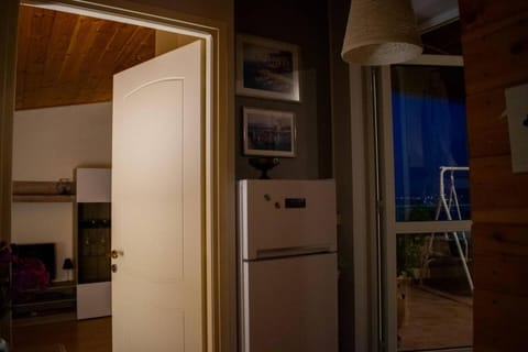 Endless Blue Rooftop House in Rethymno