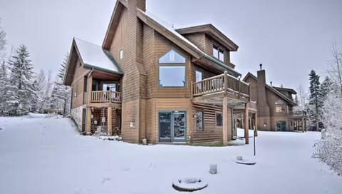 Large North Shore Villa Ski in out Private Sauna House in Lutsen