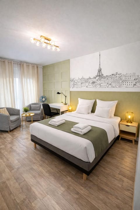 Bed, Bedroom
