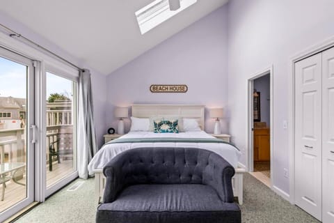 Stunning Views | Spacious + Modern | Outdoor Space House in Provincetown