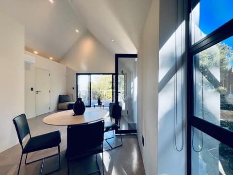 Luxury Holiday Apartment, 1 Bedroom, Views Apartment in Cape Town