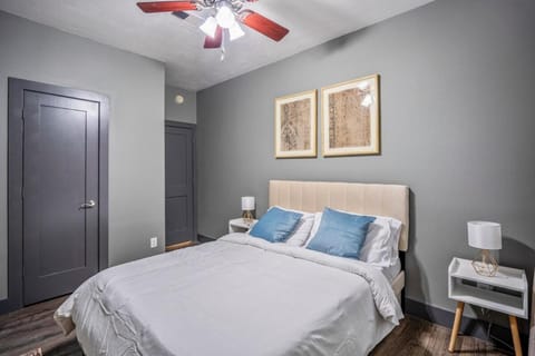 Cypress Gem, Cozy, Central & Pet-Friendly Retreat House in Cypress