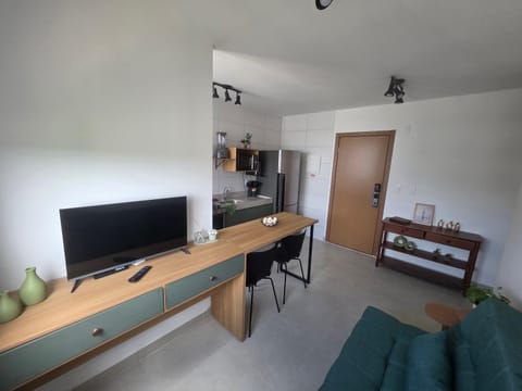 Communal lounge/ TV room, TV and multimedia, Kitchen or kitchenette, Living room, Seating area, Dining area