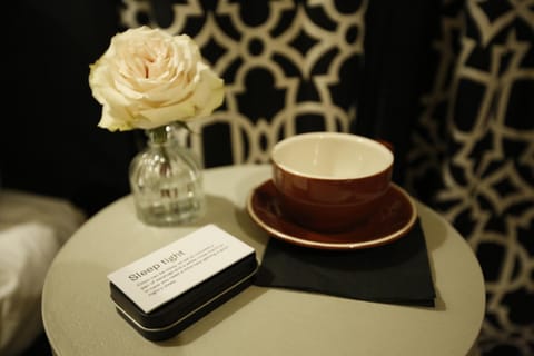 The Crescent Hotel Beverly Hills Hotel in Beverly Hills