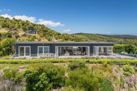 Property building, Natural landscape, Garden, Garden view
