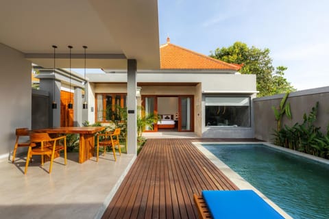 Seating area, Bedroom, Pool view, Swimming pool, kitchen