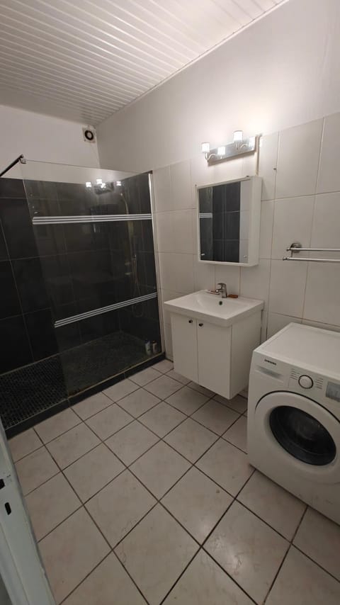 Logement Stade de France Vacation rental in Saint-Denis, France