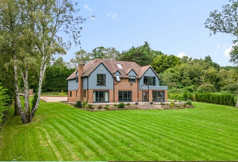 Property building, Garden, Garden view