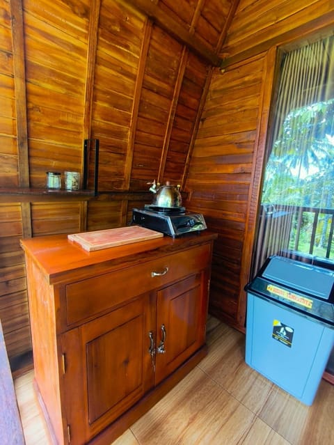 Oka Wooden house8 Apartment in Payangan