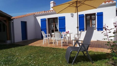Property building, Patio, Garden view