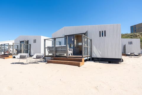 Property building, Beach
