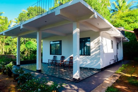 Property building, Billiard