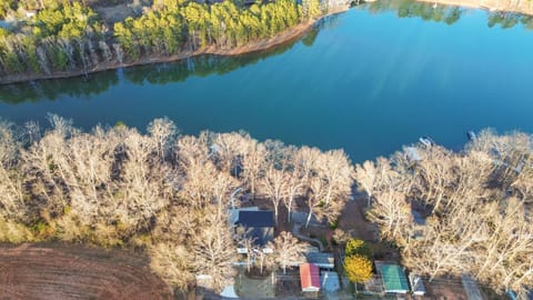 The Hideaway at Lake Hartwell home House in Reed Creek