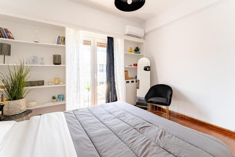 Amazing Luxurious BrandNew 4BDR 2Bath ΑcropolisAPT Apartment in Athens