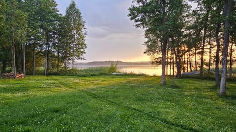 Day, Natural landscape, Garden, Garden view, Lake view, Sunset
