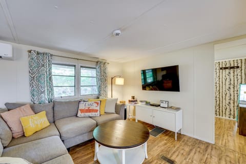 Ozarks Family Retreat with Beaver Lake Access! House in Beaver Lake