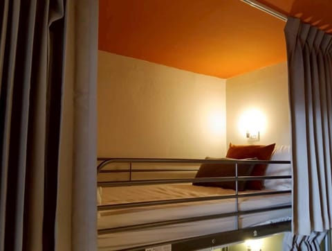 Bed, Bedroom, bunk bed