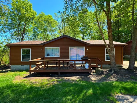 Put-in-Bay Island Club #62 House in South Bass Island