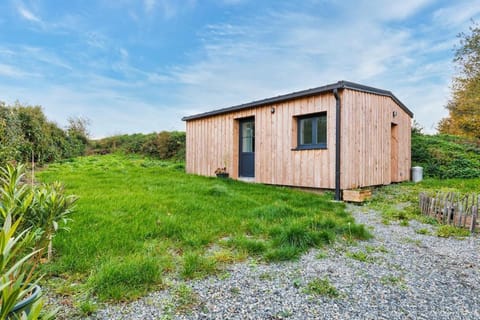 Charmante maison en pleine campagne vue estuaire House in Brittany
