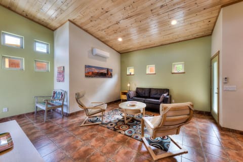 The Wingate Flat 4 House in Moab